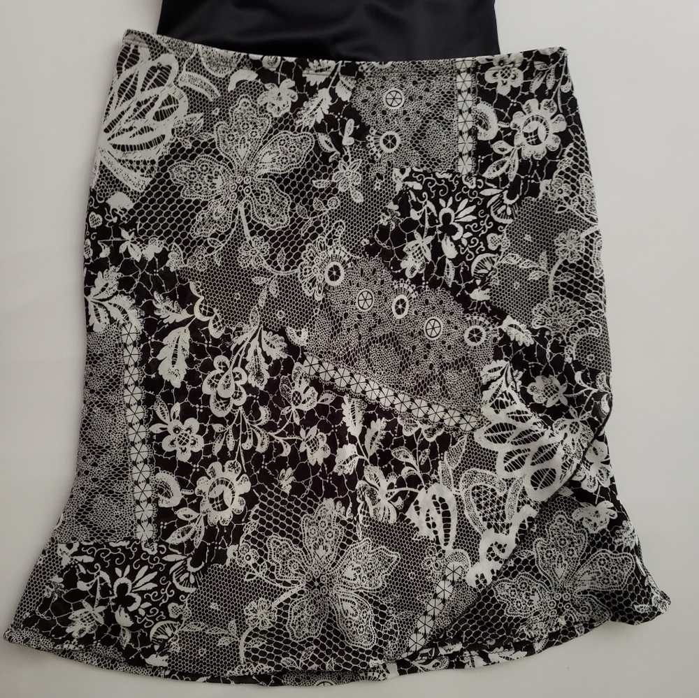 Dress & Dash Skirt